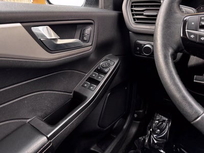 2021 Ford Escape Hybrid SE