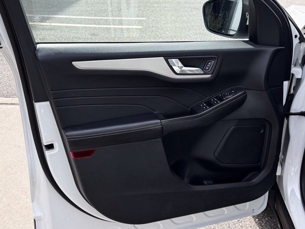 2021 Ford Escape Hybrid SE