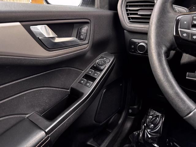 2021 Ford Escape Hybrid SE