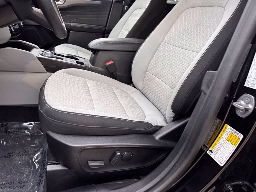 2023 Ford Escape Active w/360 Camera + Heated Steering Wheel