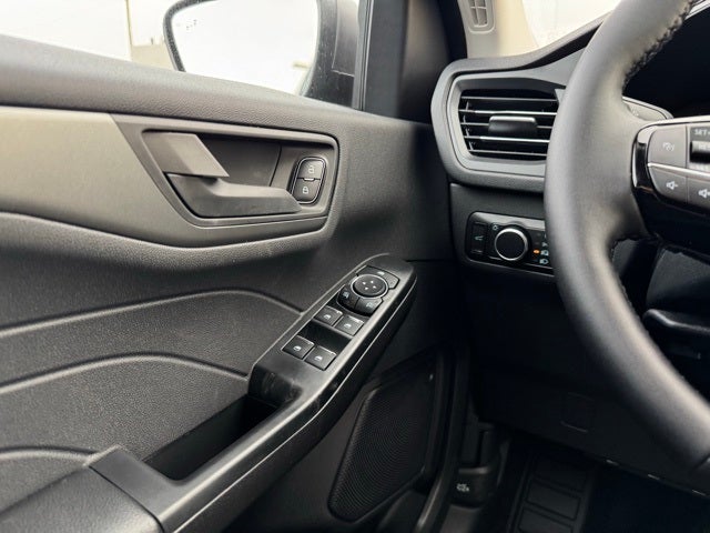 2026 Ford Escape Active w/Heated Steering Wheel + Adaptive Cruise Control