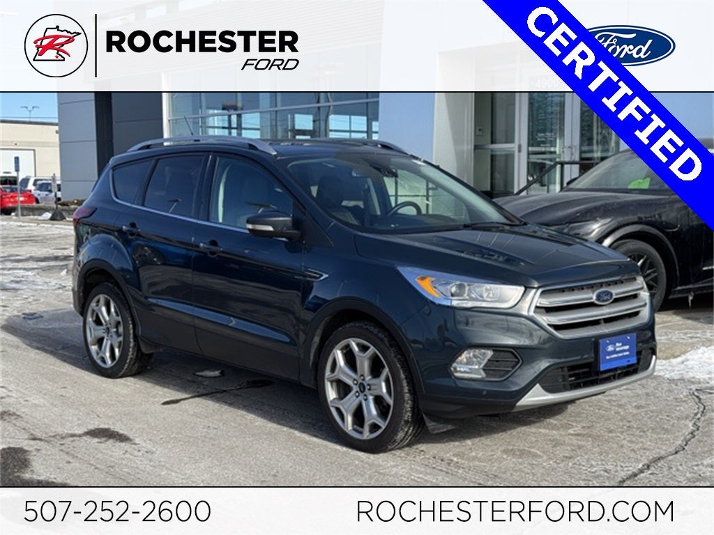 2019 Ford Escape Titanium w/ Heated Steering Wheel + Tow Package