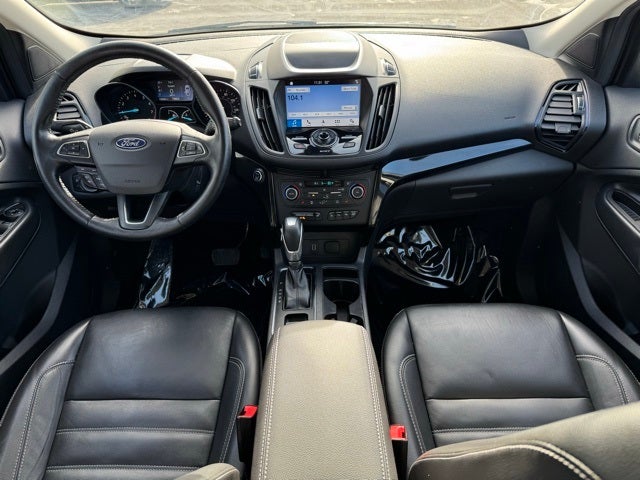 2019 Ford Escape Titanium w/ Heated Steering Wheel + Tow Package