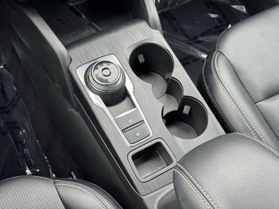 2025 Ford Escape Platinum w/ Heated Steering Wheel + Adaptive Cruise