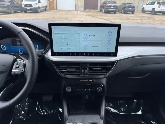 2025 Ford Escape Platinum w/ Heated Steering Wheel + Adaptive Cruise