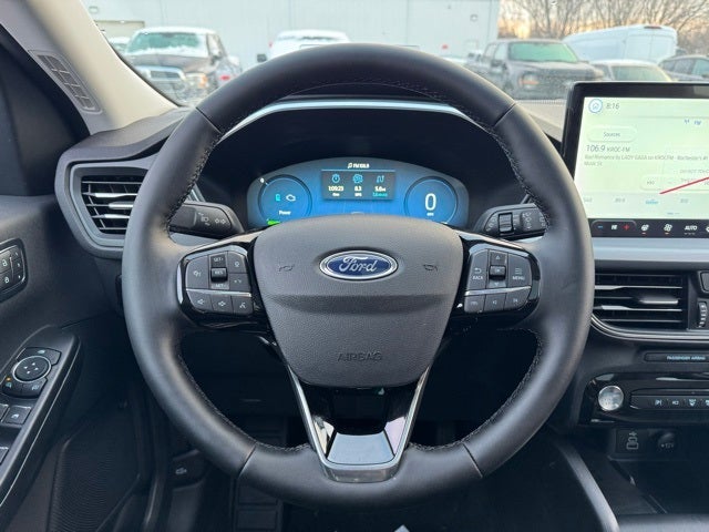 2026 Ford Escape Hybrid Platinum