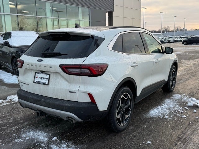 2026 Ford Escape Hybrid Platinum