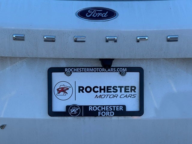 2026 Ford Escape Hybrid Platinum