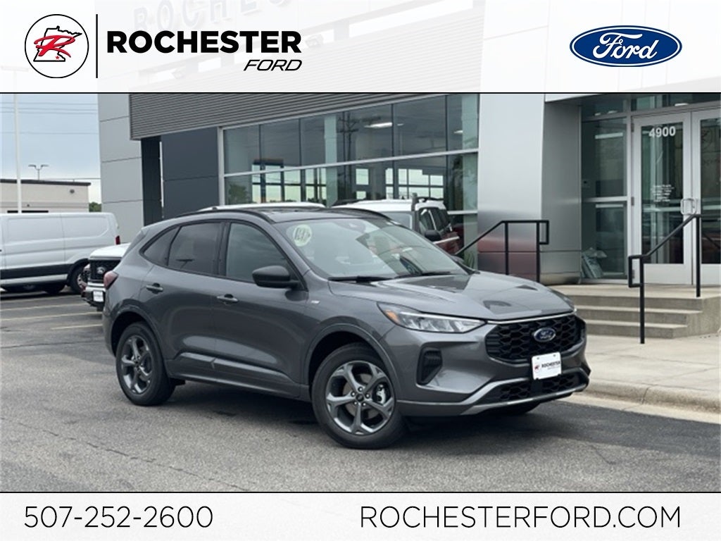 2024 Ford Escape ST-Line w/Adaptive Cruise Control + Panoramic Vista Roof