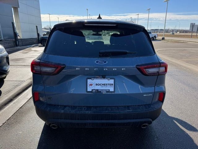 2026 Ford Escape ST-Line w/Heated Steering Wheel + Adaptive Cruise Control