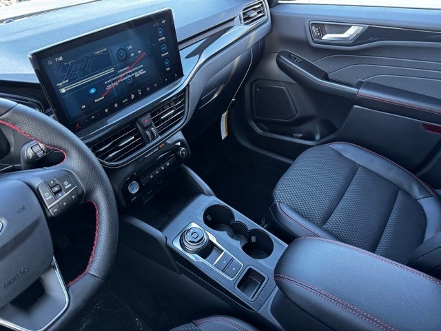 2026 Ford Escape ST-Line w/ Sunroof