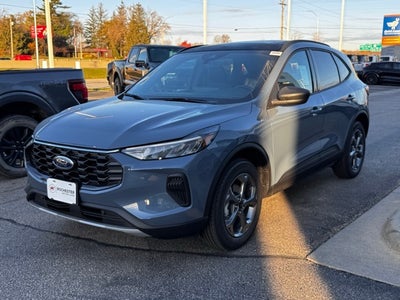 2026 Ford Escape ST-Line w/ Sunroof