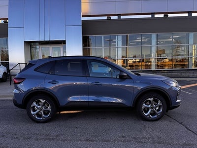 2026 Ford Escape ST-Line w/ Sunroof