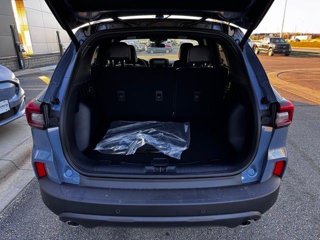 2026 Ford Escape ST-Line w/ Sunroof