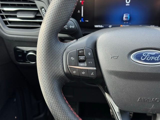 2023 Ford Escape ST-Line w/ Heated Steering Wheel + Adaptive Cruise