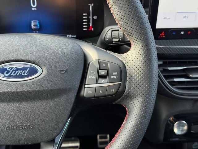2023 Ford Escape ST-Line w/ Heated Steering Wheel + Adaptive Cruise