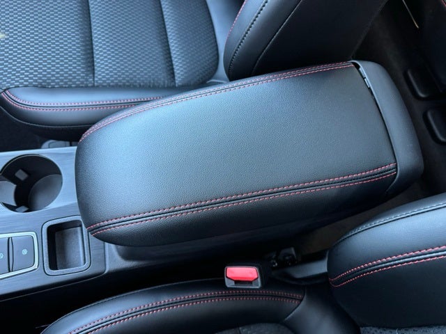 2026 Ford Escape ST-Line w/ Sunroof