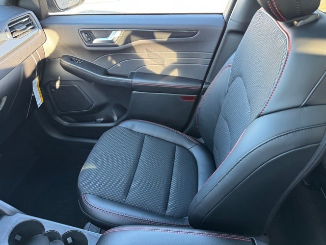 2026 Ford Escape ST-Line w/ Sunroof