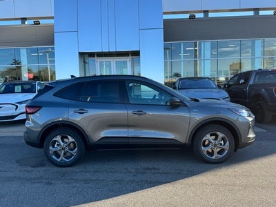 2026 Ford Escape ST-Line w/ Sunroof