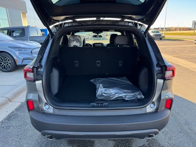 2026 Ford Escape ST-Line w/ Sunroof