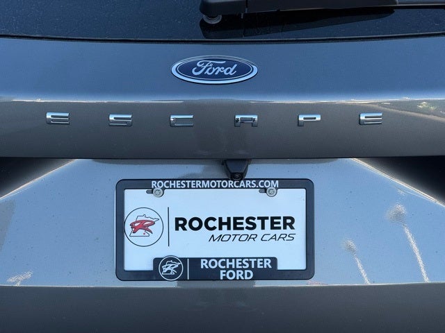 2026 Ford Escape ST-Line w/ Sunroof