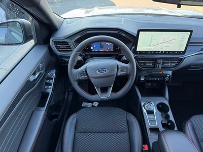 2026 Ford Escape ST-Line w/ Sunroof