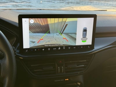 2023 Ford Escape ST-Line w/ Panoramic Moonroof + Adaptive Cruise