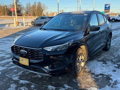 2023 Ford Escape ST-Line w/ Panoramic Moonroof + Adaptive Cruise