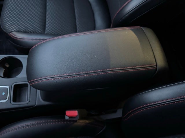 2023 Ford Escape ST-Line w/ Panoramic Moonroof + Adaptive Cruise