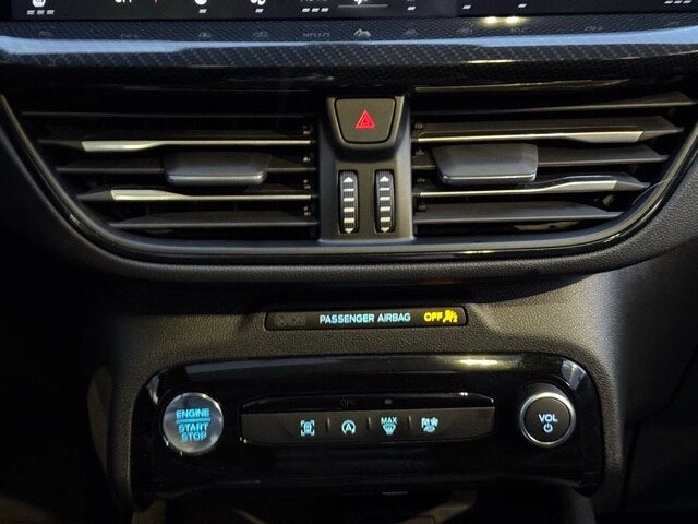 2023 Ford Escape ST-Line w/ Panoramic Moonroof + Adaptive Cruise