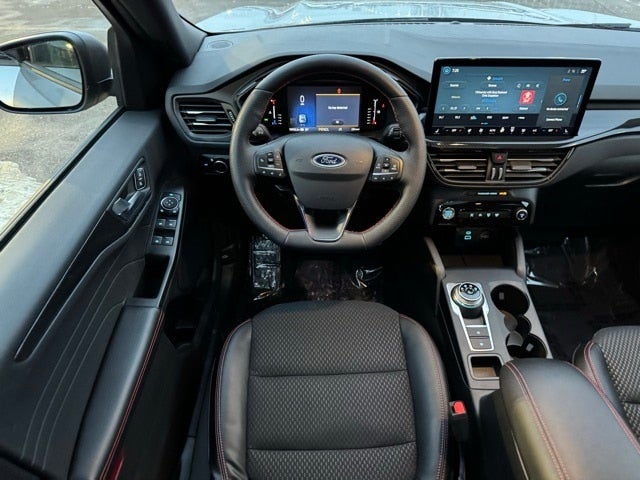 2023 Ford Escape ST-Line w/ Panoramic Moonroof + Adaptive Cruise