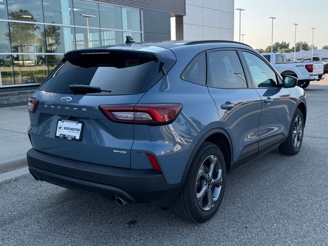 2025 Ford Escape ST-Line Select