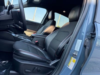 2025 Ford Escape ST-Line Select