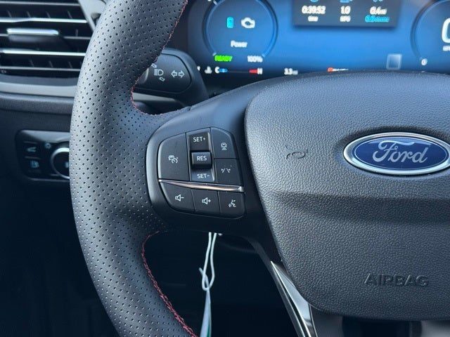 2026 Ford Escape Hybrid ST-Line Select w/Adaptive Cruise Control + 360 Camera