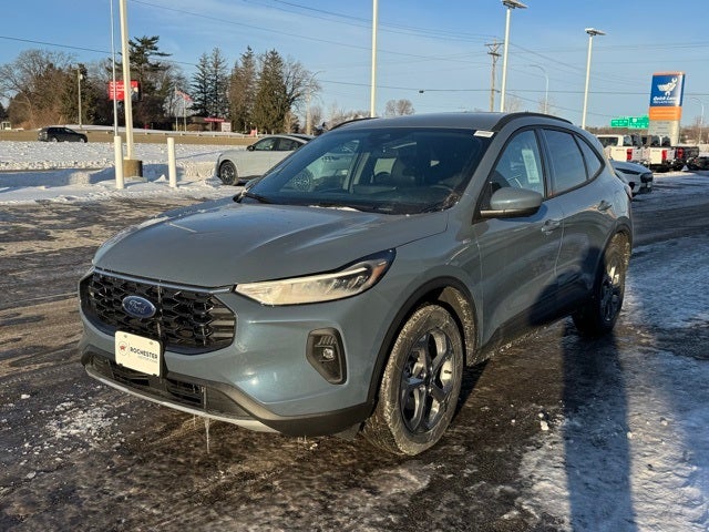 2026 Ford Escape Hybrid ST-Line Select w/Adaptive Cruise Control + 360 Camera