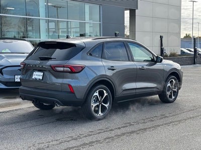 2026 Ford Escape Hybrid ST-Line Select w/ Panoramic SunRoof