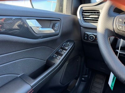 2026 Ford Escape Hybrid ST-Line Select w/Panoramic Moonroof + Adaptive Cruise