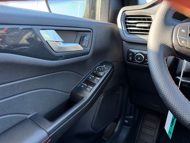 2026 Ford Escape Hybrid ST-Line Select w/Panoramic Moonroof + Adaptive Cruise