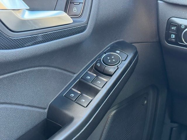 2026 Ford Escape Hybrid ST-Line Select w/Panoramic Moonroof + Adaptive Cruise