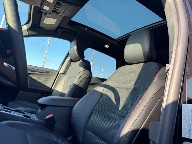 2026 Ford Escape Hybrid ST-Line Select w/Panoramic Moonroof + Adaptive Cruise