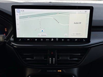 2023 Ford Escape Hybrid ST-Line Elite w/ Panoramic Moonroof + Head-Up Display