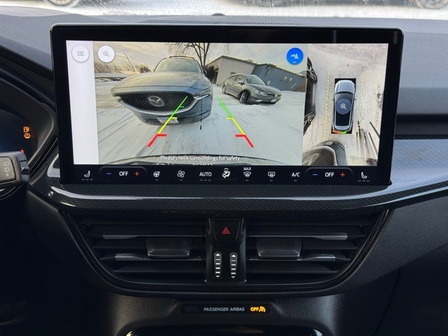 2023 Ford Escape Hybrid ST-Line Elite w/ Panoramic Moonroof + Head-Up Display