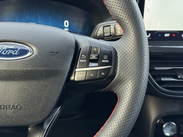 2023 Ford Escape Hybrid ST-Line Elite w/ Panoramic Moonroof + Head-Up Display