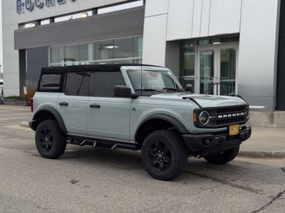 2022 Ford Bronco Black Diamond