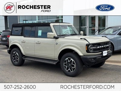 2025 Ford Bronco Outer Banks w/Heated Steering Wheel + 360 Camera