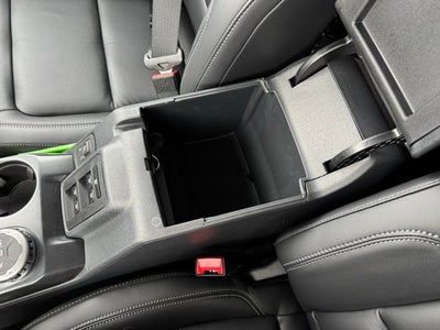 2025 Ford Bronco Outer Banks w/Heated Steering Wheel + 360 Camera