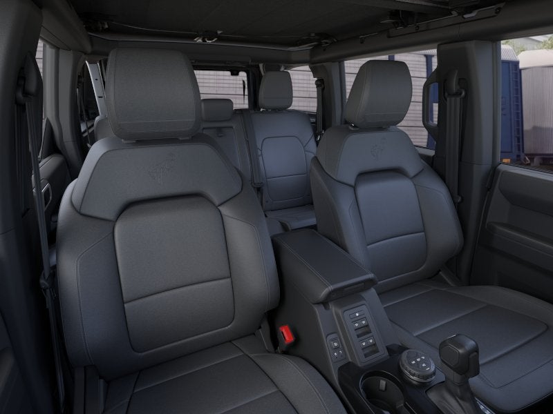 2026 Ford Bronco Outer Banks w/Hard Top