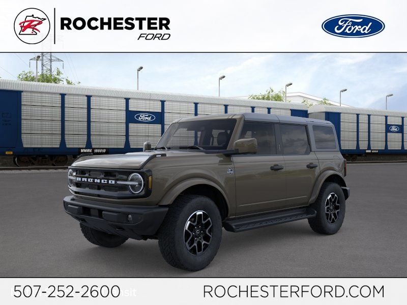 2026 Ford Bronco Outer Banks w/Heated Steering Wheel + Adaptive Cruise