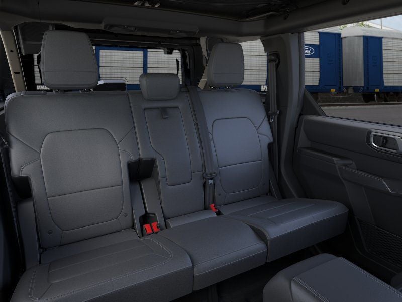 2026 Ford Bronco Outer Banks w/Heated Steering Wheel + Adaptive Cruise