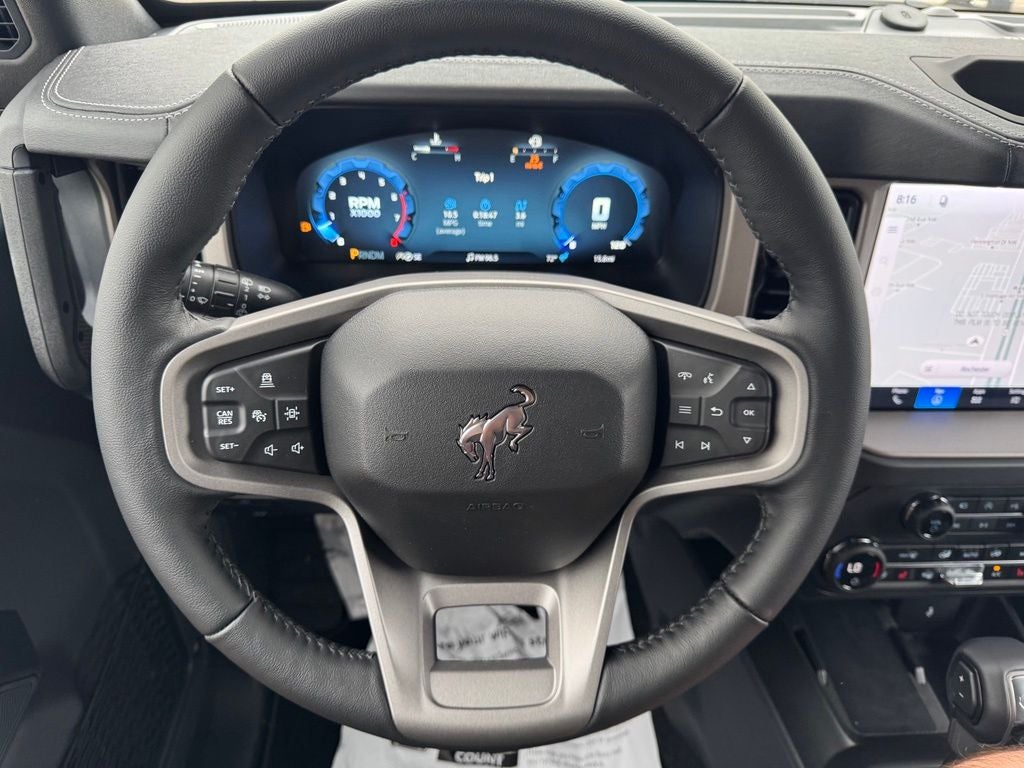 2026 Ford Bronco Outer Banks w/Heated Steering Wheel + Adaptive Cruise
